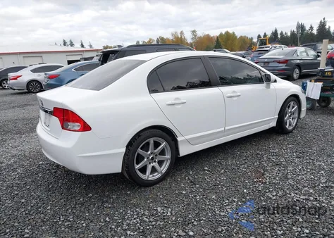 2009 Honda Civic Lx z USA, uszkodzony, nr VIN 19XFA16589E045384